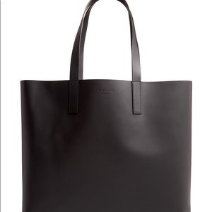 Everlane Market Tote made popular by Meghan Markle